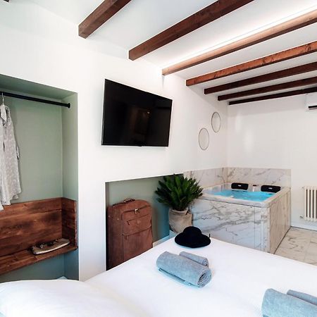 Sahara & Amazzonia Luxury Rooms- The House Of Travelers Como Exterior photo