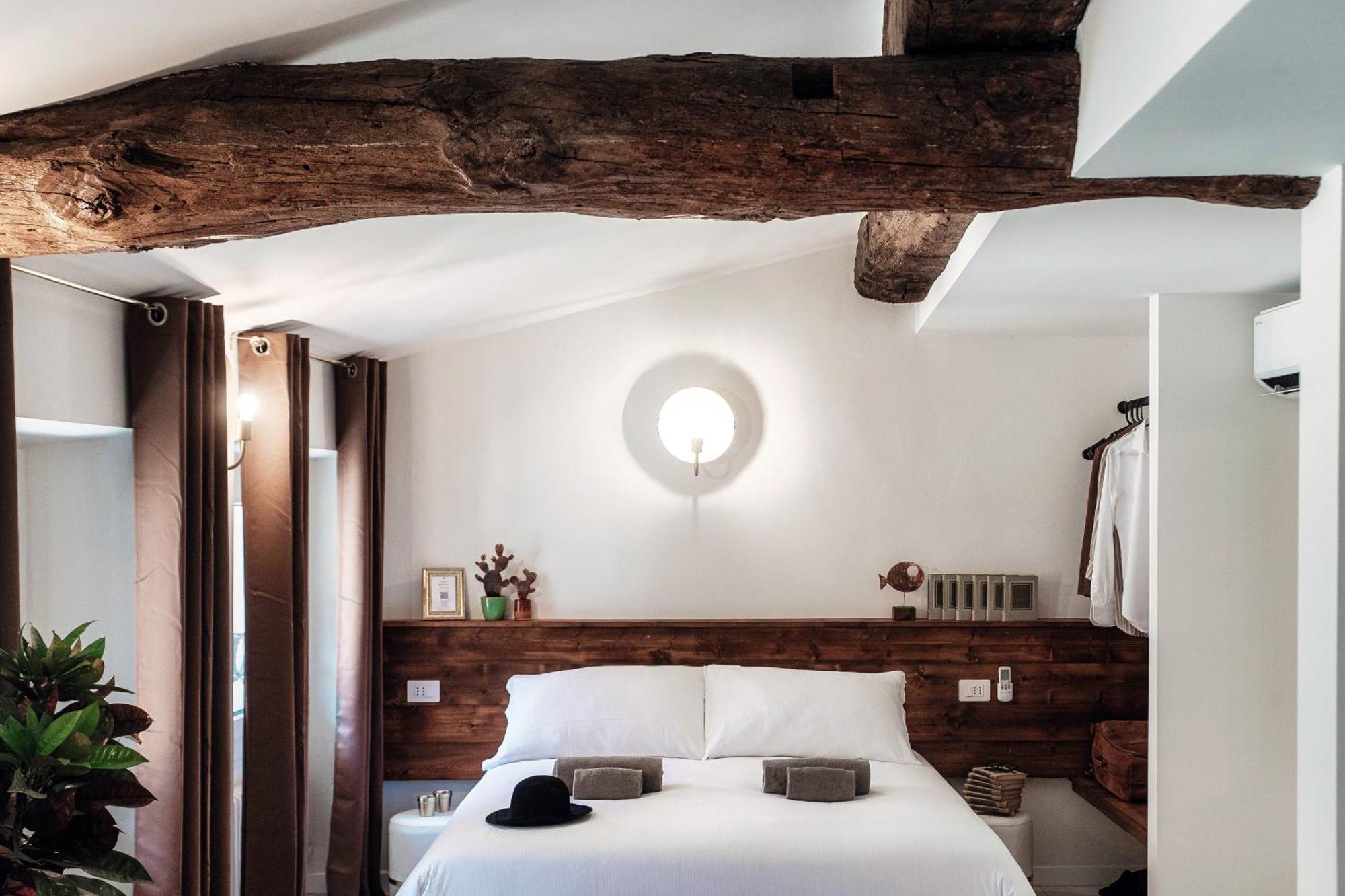 Sahara & Amazzonia Luxury Rooms- The House Of Travelers Como Exterior photo